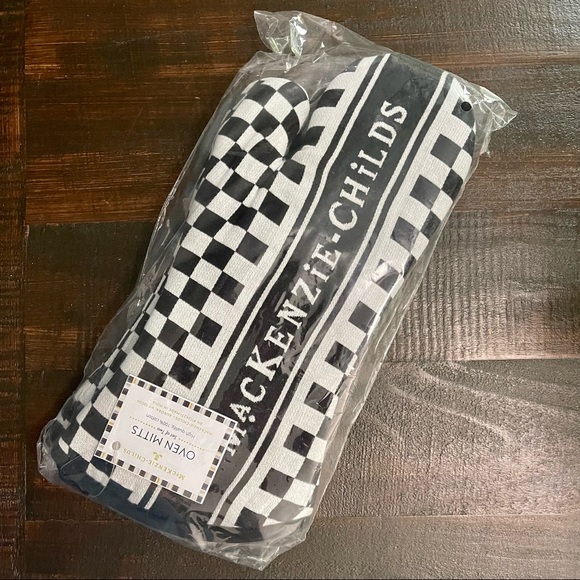 MacKenzie-Childs Oven Mitts - Black & White set of 2 - Picture 3 of 4